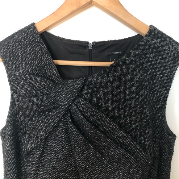 Ann Taylor sheath dress- size 0 - Picture 2 of 7